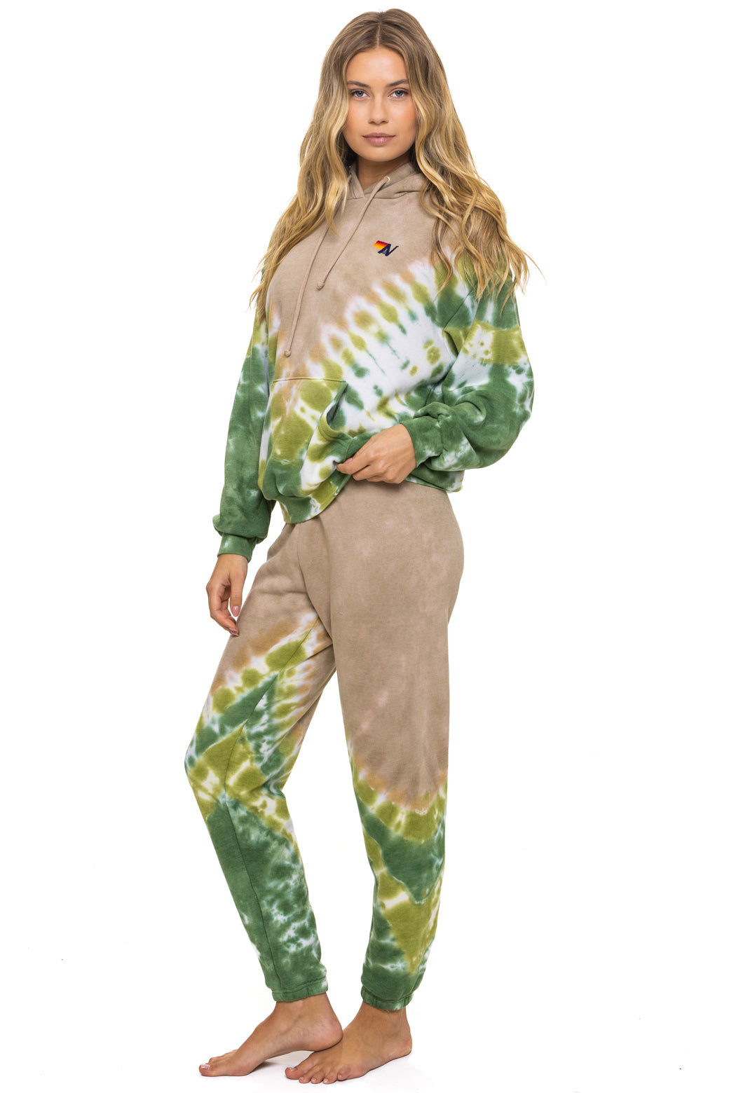 HAND DYED V SWEATPANTS - TIE DYE SAND // JUNGLE - Image 4