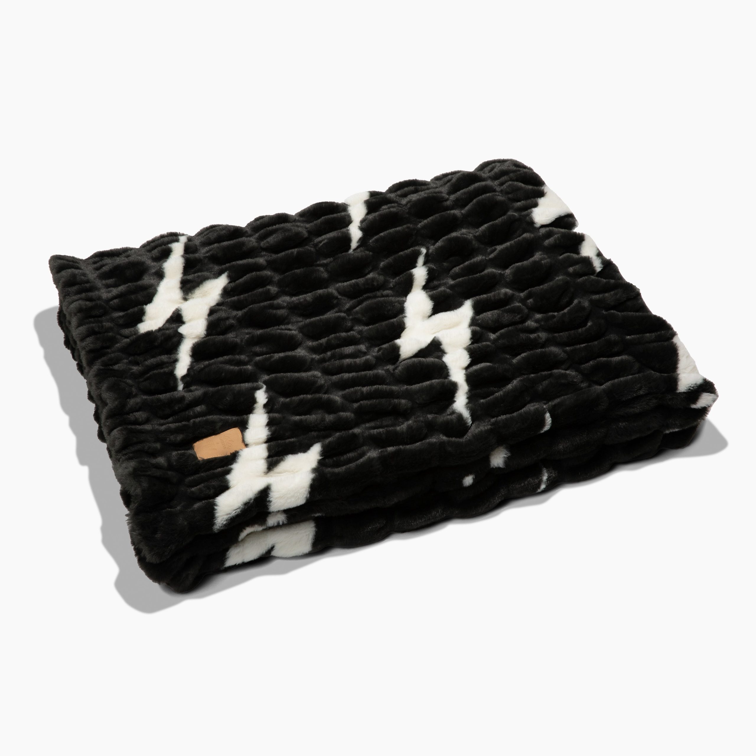 Aviator Nation x Lola Blanket - Black // White Bolt - Image 4